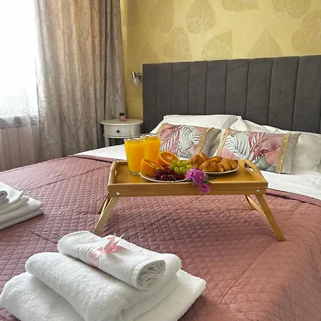 Apartmán Rea Flora - Cozy With Free Parking Sofie