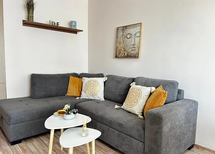 Rea Flora - Cozy With Free Parking *