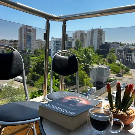 Appartamento Rea Flora - Cozy With Free Parking Sofia